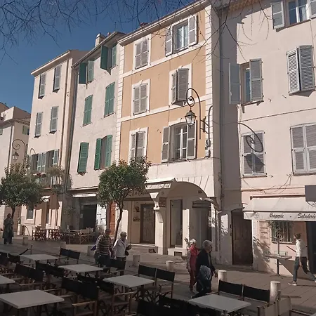 Apartament Adorable Vieil *