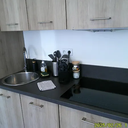 Adorable Vieil Apartament *